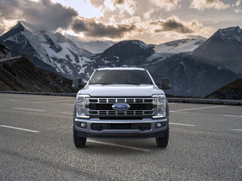 New 2026 Ford F450 XL w/ XL Chrome Package image 7