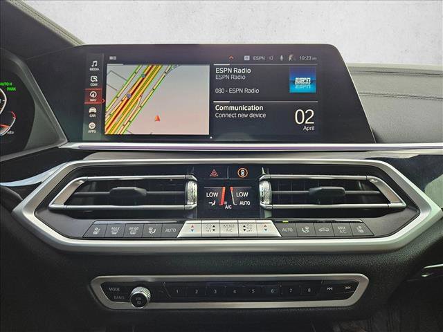 Used 2022 BMW X6 M50i w/ Executive Package image 15