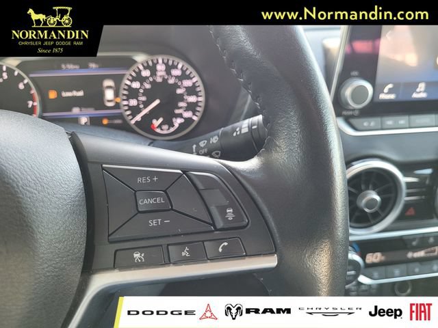 Used 2024 Nissan Sentra SV w/ All-Weather Package FWD image 14