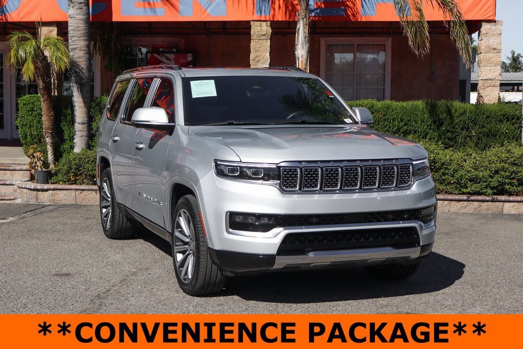 Used 2022 Jeep Grand Wagoneer Series II w/ Convenience Group III AWD/4WD image 2