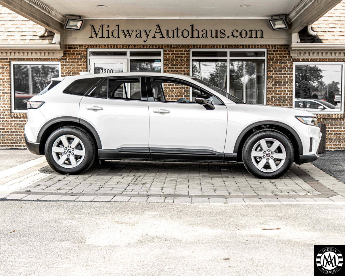 Used 2025 Honda Prologue EX image 9