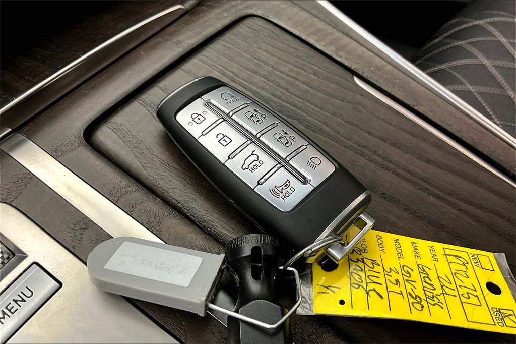 Used 2024 Genesis GV80 3.5T w/ Prestige Package image 11