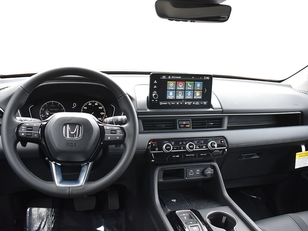 New 2025 Honda Pilot Touring image 16