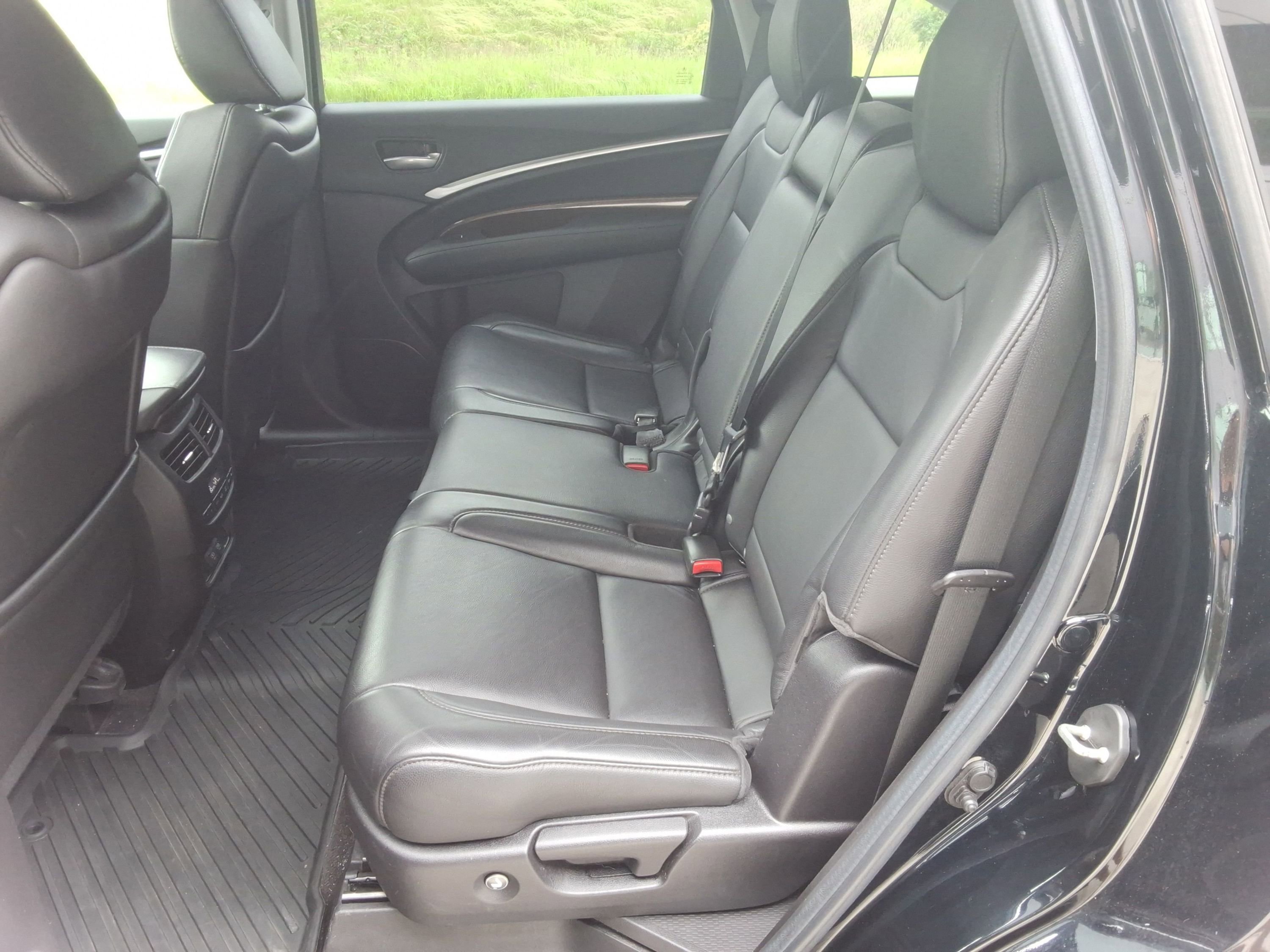 Used 2019 Acura MDX FWD image 29