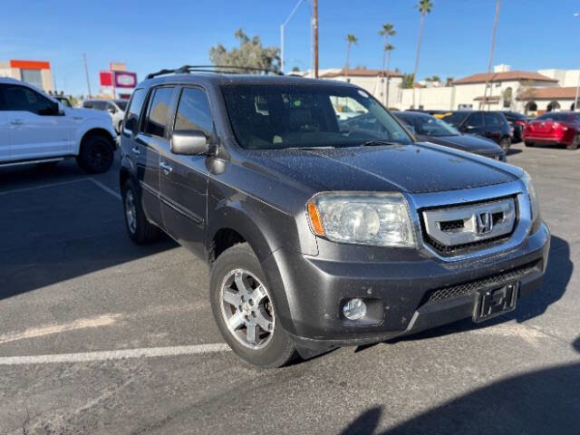 Used 2010 Honda Pilot Touring image 2