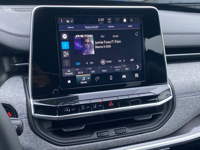 New 2026 Jeep Compass Latitude image 20