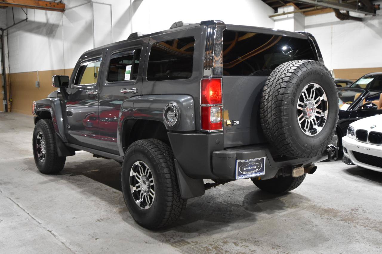 Used 2009 HUMMER H3 Luxury AWD/4WD image 9
