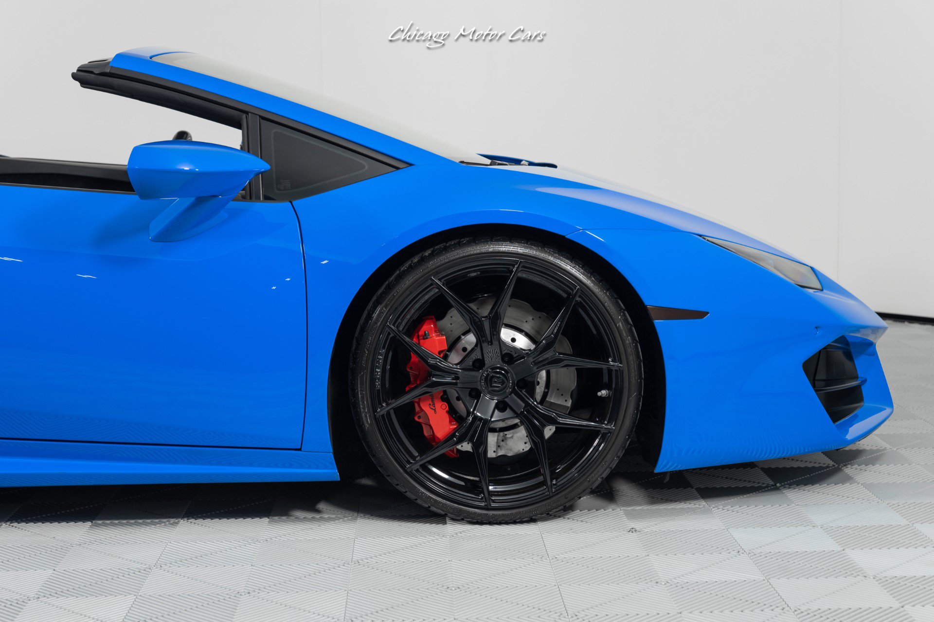 Used 2017 Lamborghini Huracan LP 580-2 RWD image 12