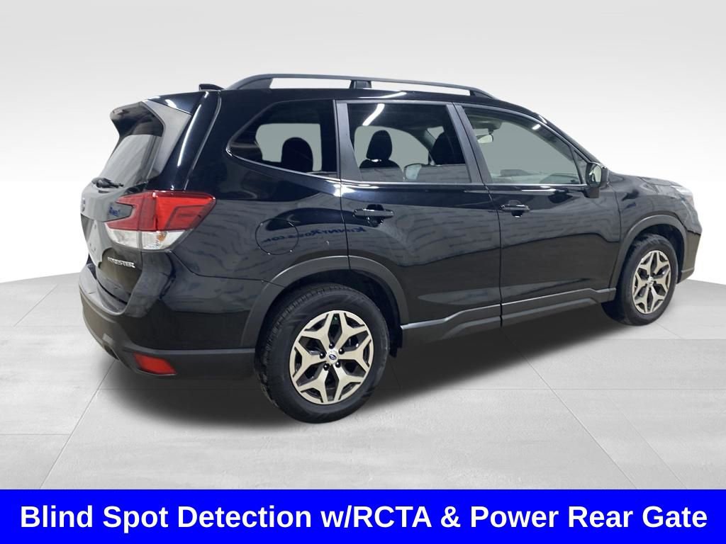 Used 2021 Subaru Forester Premium image 7
