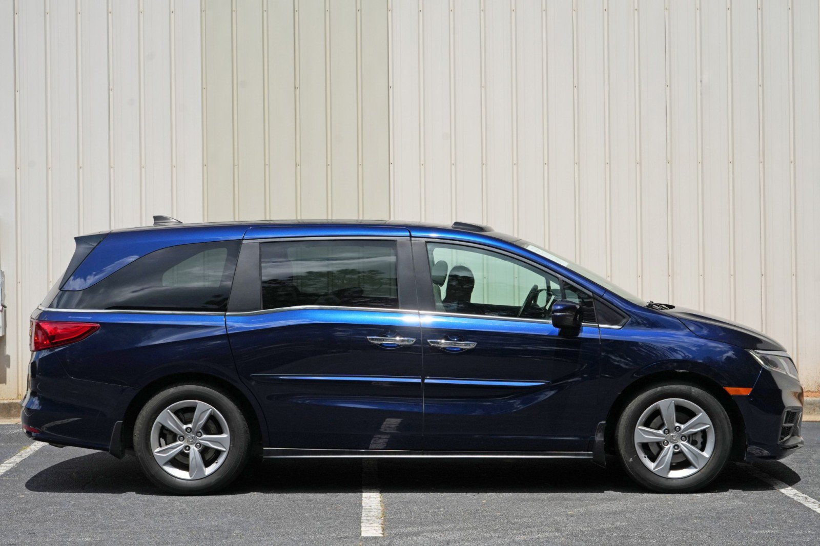 Used 2018 Honda Odyssey EX-L image 52