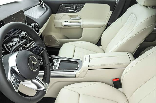 New 2026 Mercedes-Benz GLA 250 4MATIC image 11