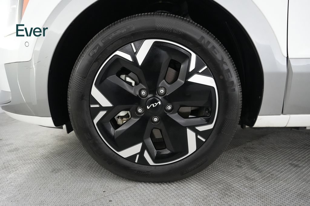 Used 2023 Kia Niro Wave FWD image 19