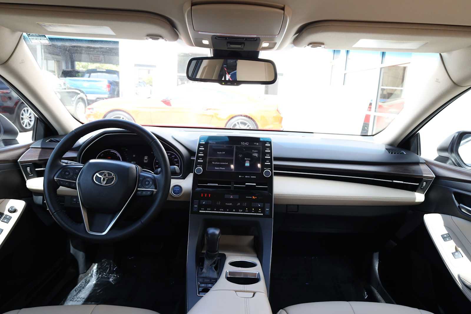 Used 2021 Toyota Avalon XLE FWD image 15