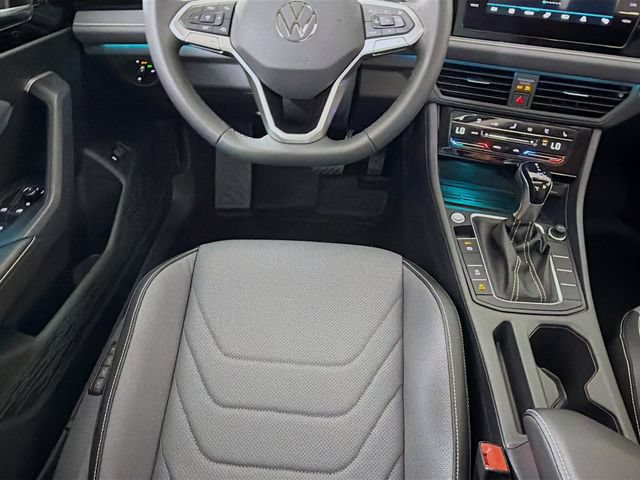 New 2026 Volkswagen Jetta SEL FWD image 25
