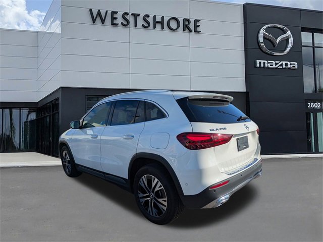 Used 2025 Mercedes-Benz GLA 250 4MATIC image 5