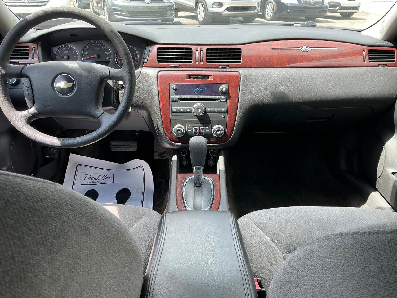 Used 2009 Chevrolet Impala LT FWD image 14