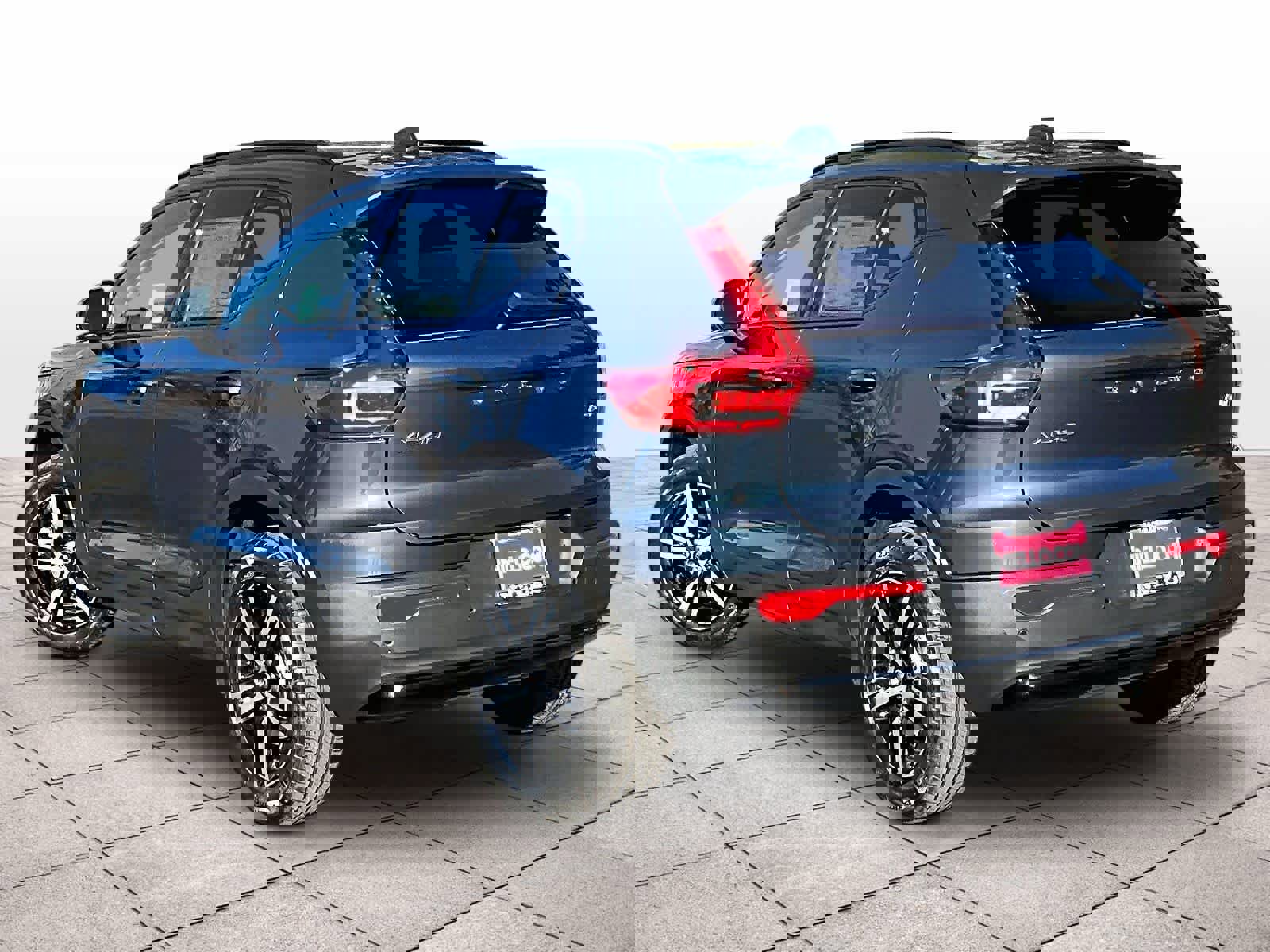 New 2026 Volvo XC40 B5 Core w/ Climate Package image 3