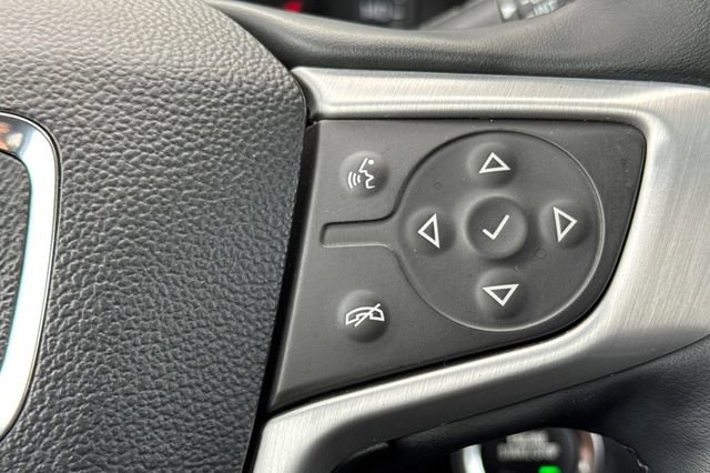 Used 2024 GMC Terrain SLT image 39