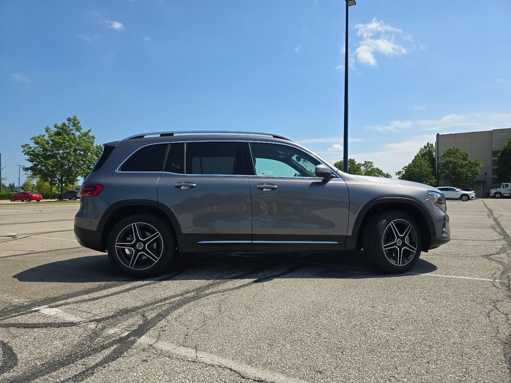 New 2026 Mercedes-Benz GLB 250 4MATIC image 17