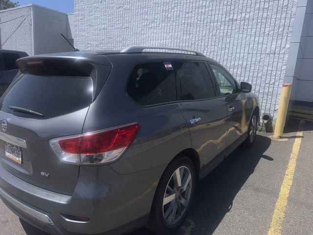 Used 2015 Nissan Pathfinder S FWD image 5