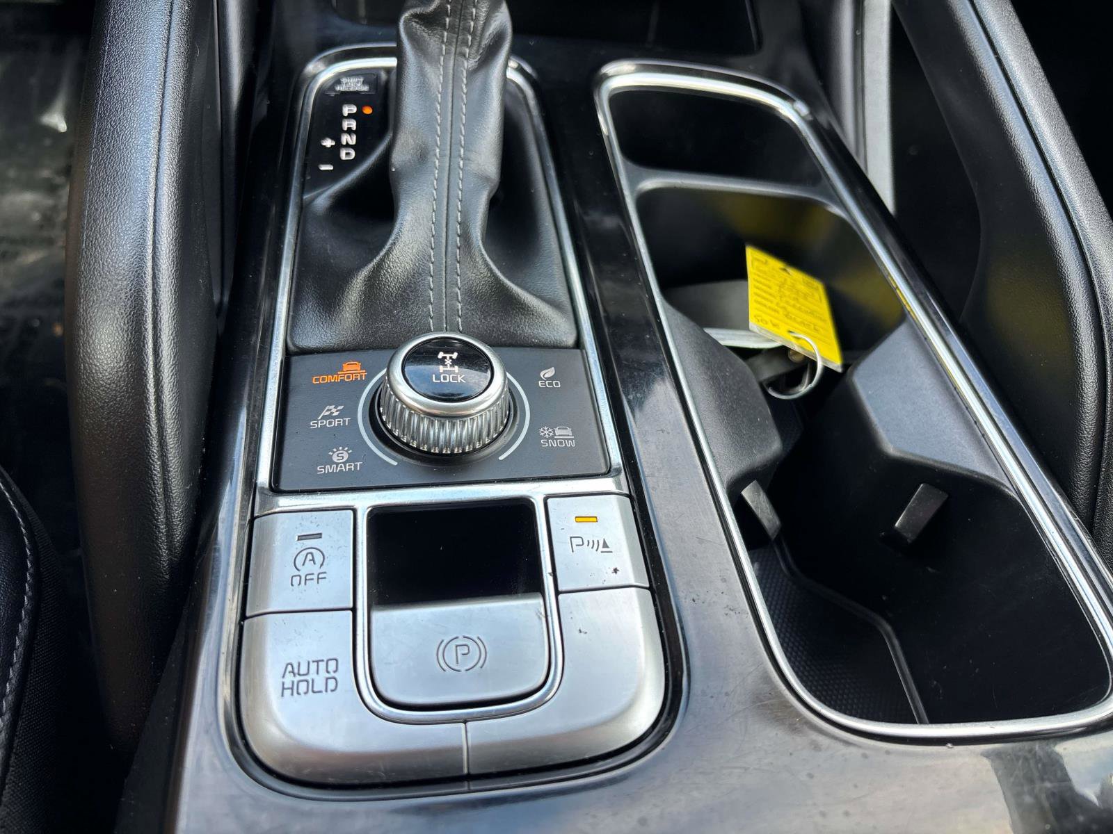 Used 2023 Kia Telluride LX image 25