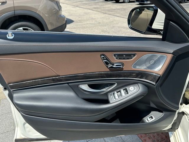 Used 2017 Mercedes-Benz S 550 4MATIC Sedan image 11