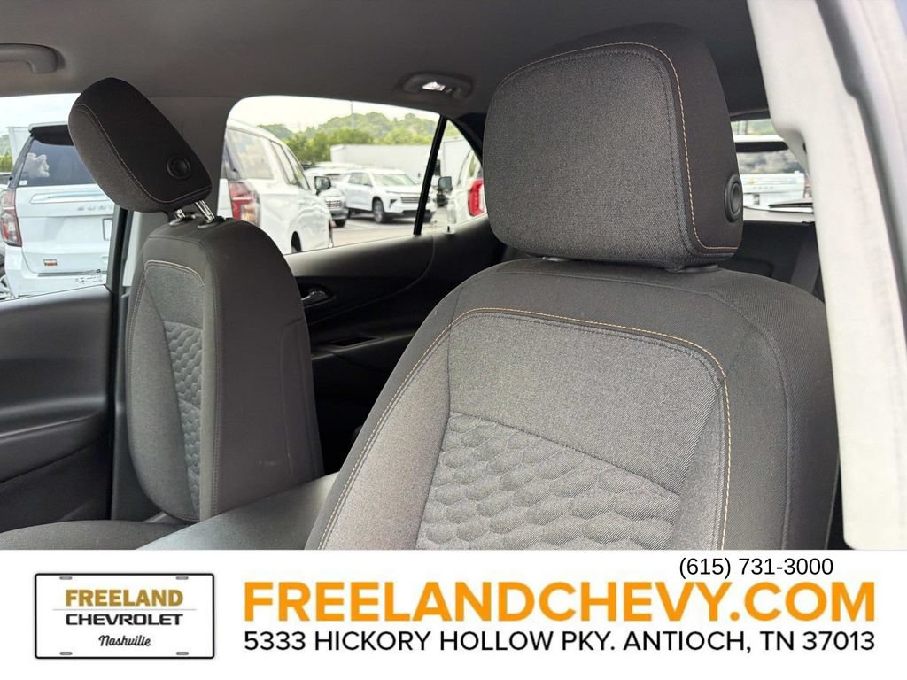 Used 2021 Chevrolet Equinox LT FWD image 24