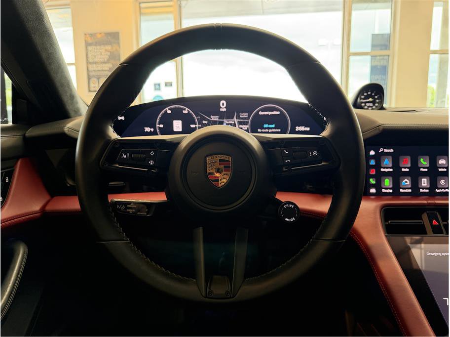 Used 2020 Porsche Taycan AWD/4WD image 19