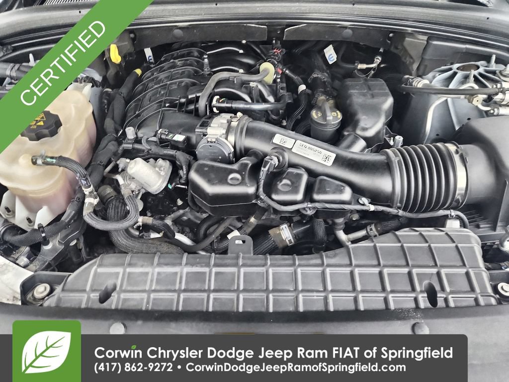Used 2023 Jeep Grand Cherokee Limited AWD/4WD image 33