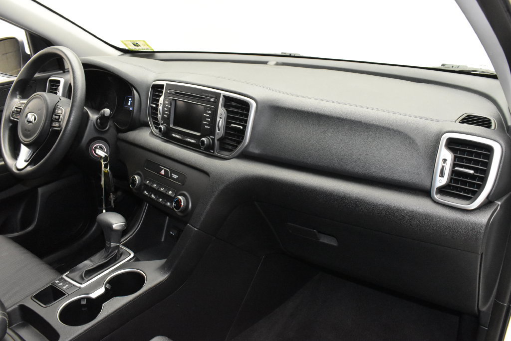 Used 2019 Kia Sportage LX AWD/4WD image 24
