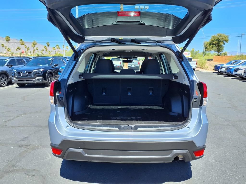 Certified 2023 Subaru Forester Premium AWD/4WD image 15
