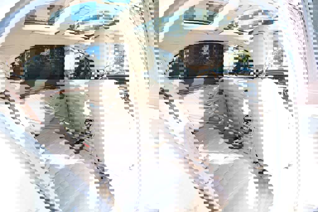 Used 2015 Mercedes-Benz S 550 Sedan image 26