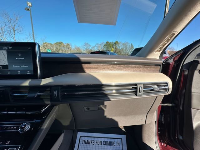 Used 2020 Lincoln Corsair Reserve image 16