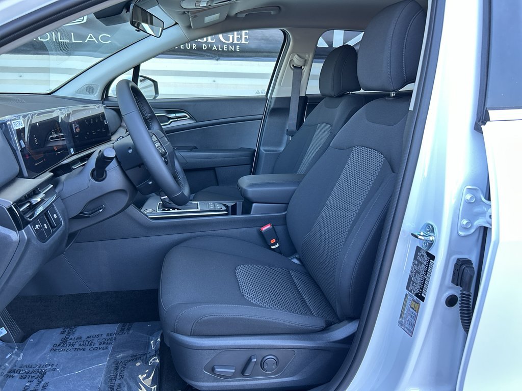 New 2026 Kia Sportage LX AWD/4WD image 11