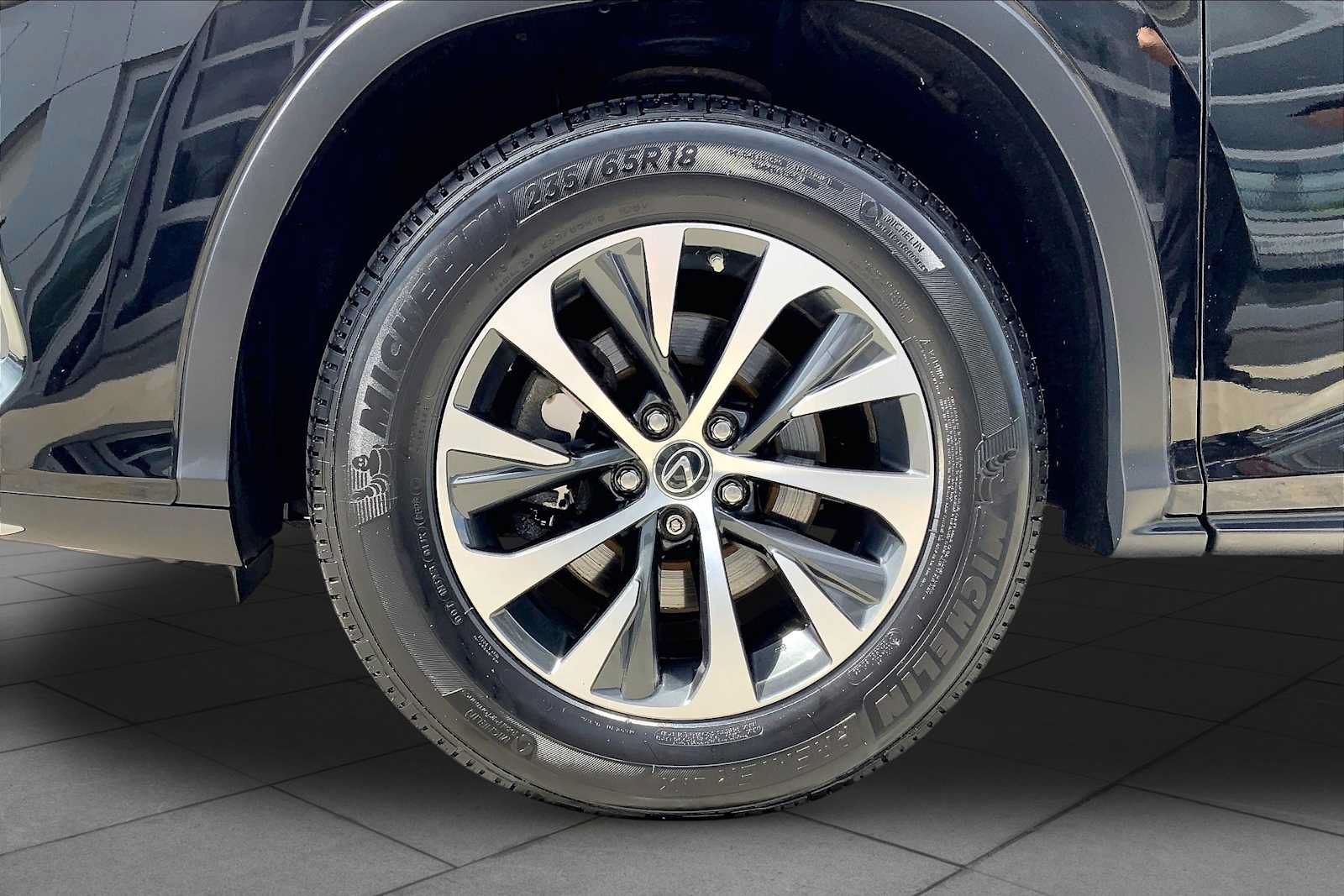 Used 2020 Lexus RX 350 AWD w/ Premium Package image 11
