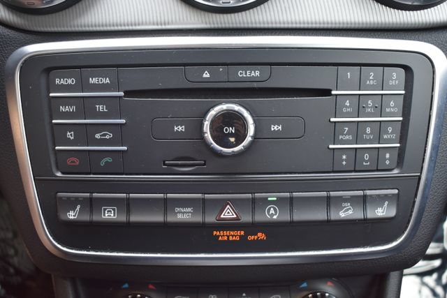 Used 2017 Mercedes-Benz GLA 250 4MATIC image 30