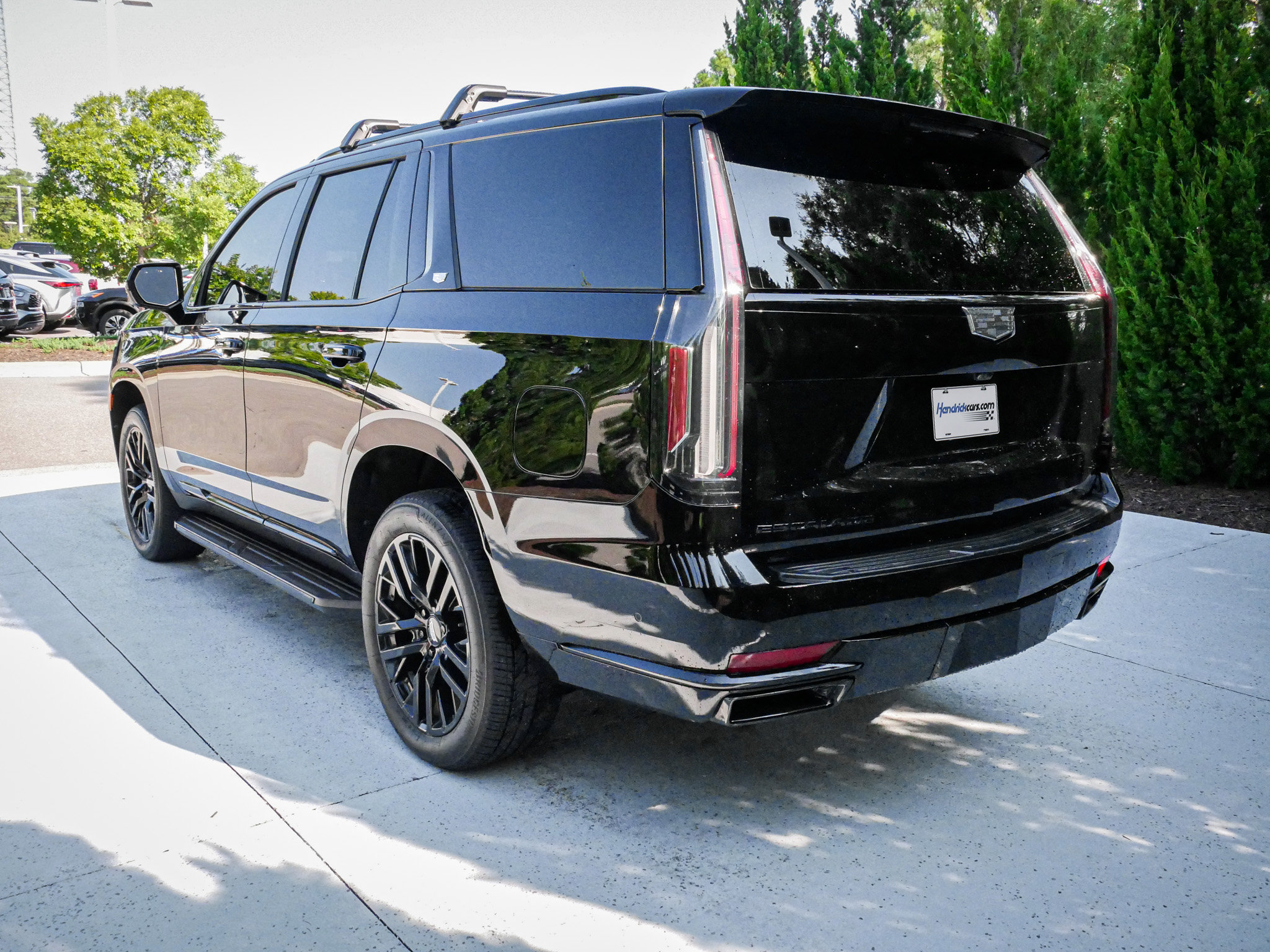 Used 2024 Cadillac Escalade Sport AWD/4WD image 9