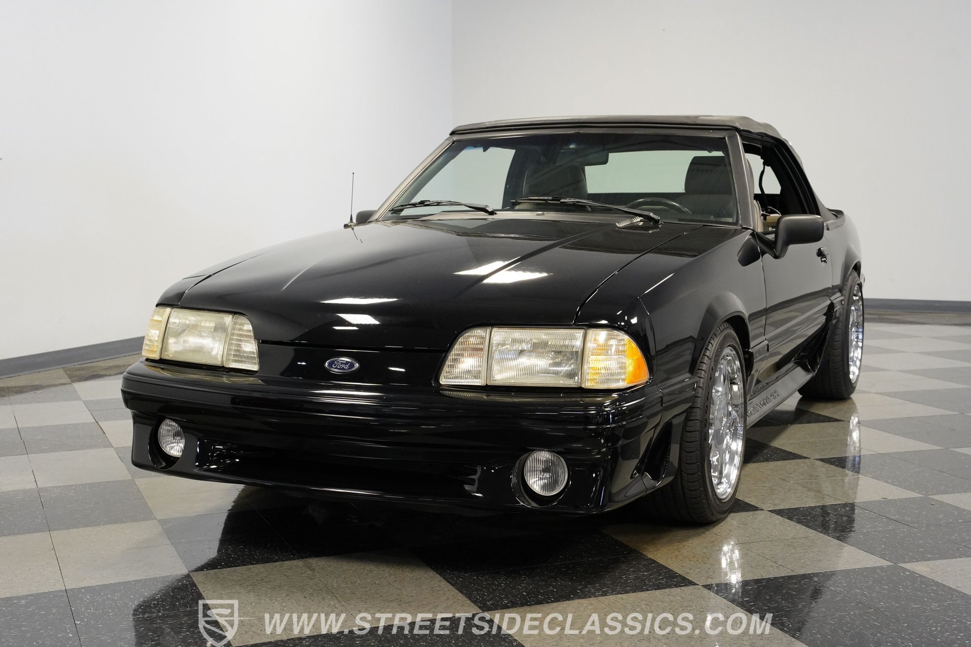 Used 1989 Ford Mustang GT RWD image 19