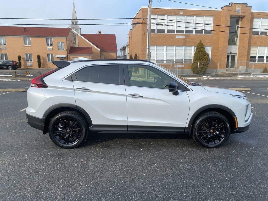 New 2026 Mitsubishi Eclipse Cross Black Edition image 4