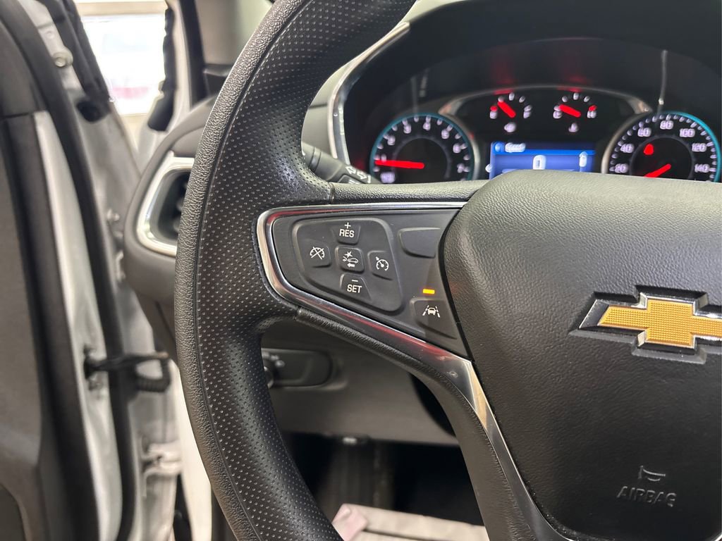 Used 2021 Chevrolet Equinox LT image 25