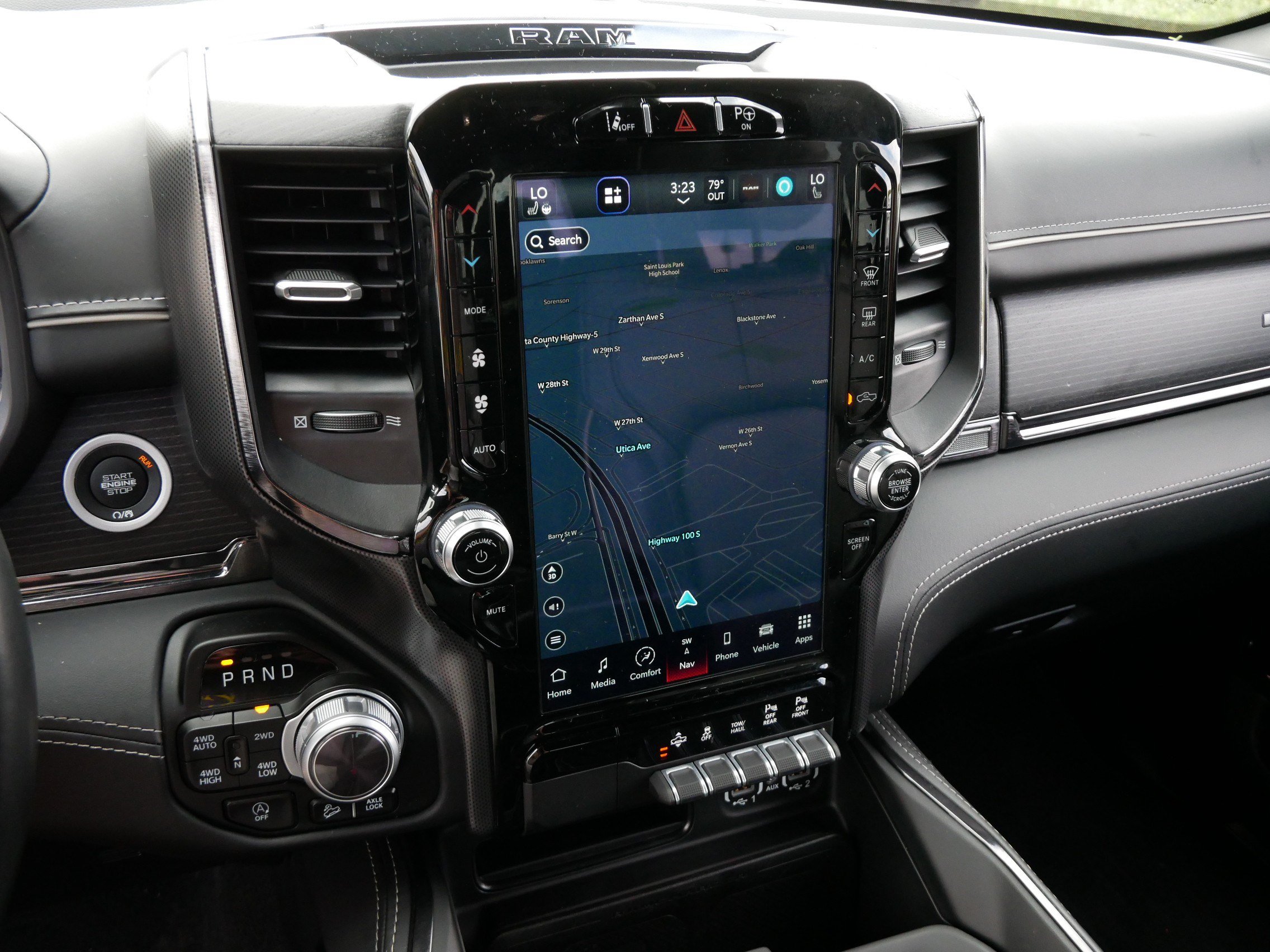 Used 2022 RAM 1500 Limited AWD/4WD image 22