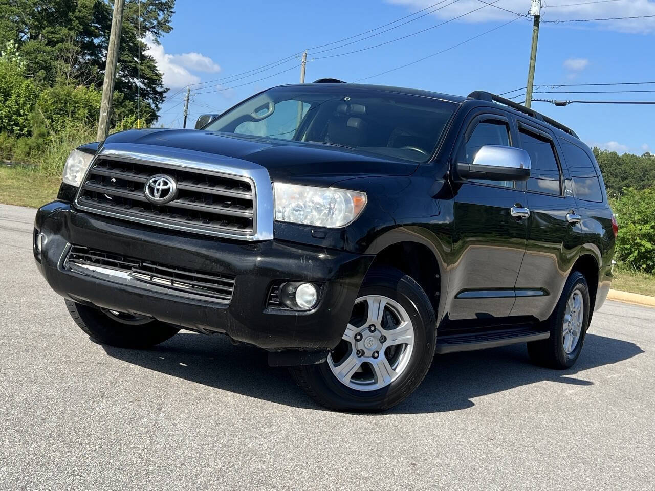 Used 2013 Toyota Sequoia SR5 RWD image 1