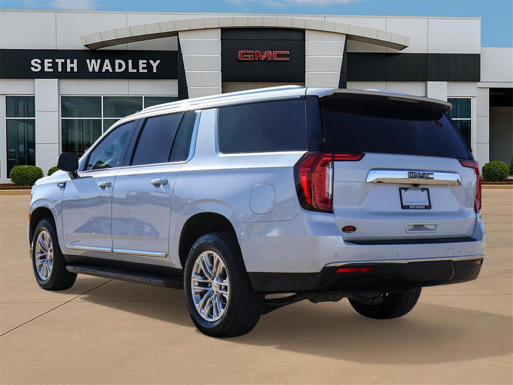 Used 2021 GMC Yukon XL SLT w/ SLT Premium Package image 5