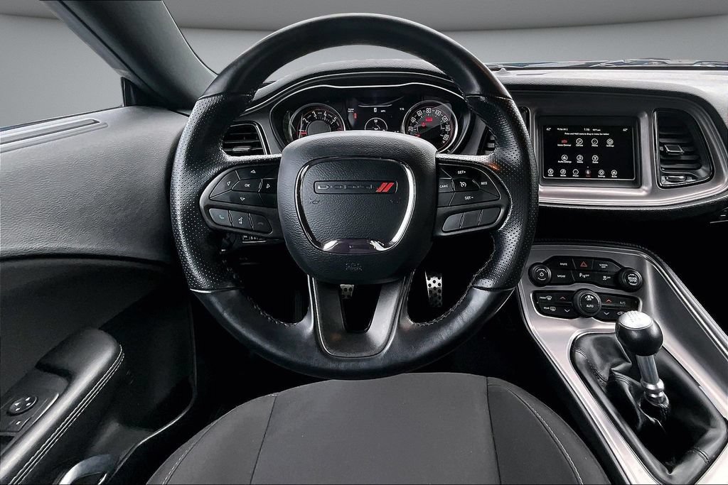 Used 2023 Dodge Challenger R/T RWD image 8