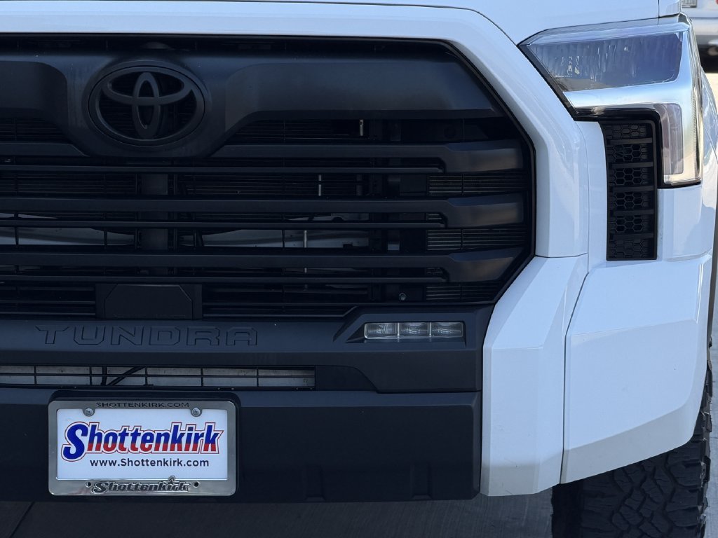 Used 2026 Toyota Tundra SR5 RWD image 8