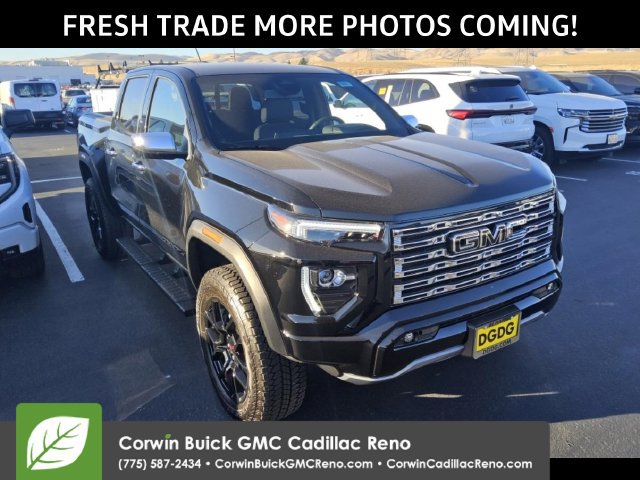 Used 2026 GMC Canyon Denali AWD/4WD image 3