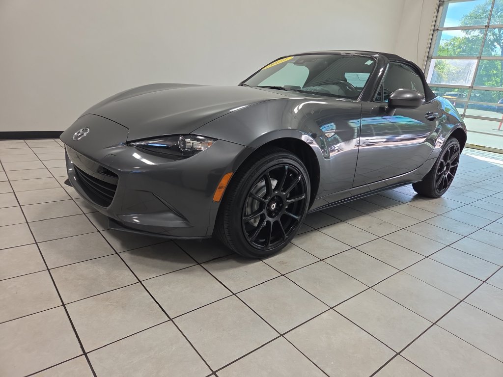 Used 2021 MAZDA MX-5 Miata Grand Touring RWD image 7