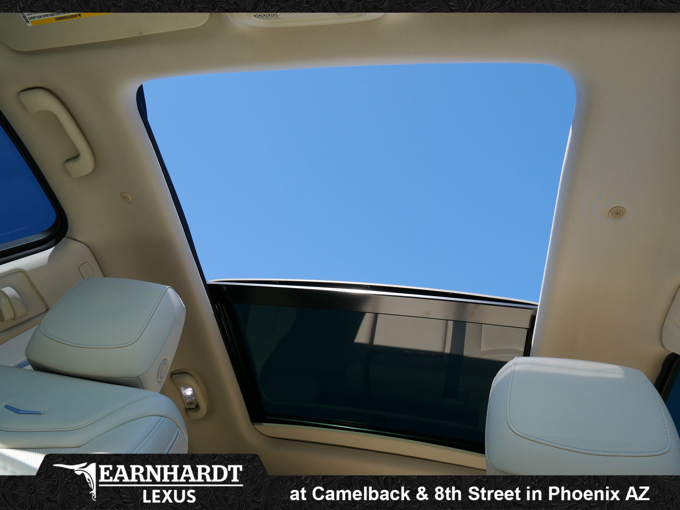 Used 2024 Cadillac XT5 Premium Luxury w/ Technology Package image 25