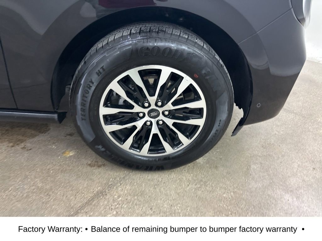 Used 2025 Ford Expedition Platinum image 15