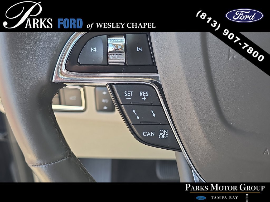 Used 2021 Lincoln Navigator Reserve w/ Luxury Package RWD image 30